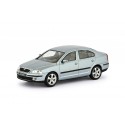 2004 Škoda Octavia II − šedá Stone metalíza − Abrex 1:43